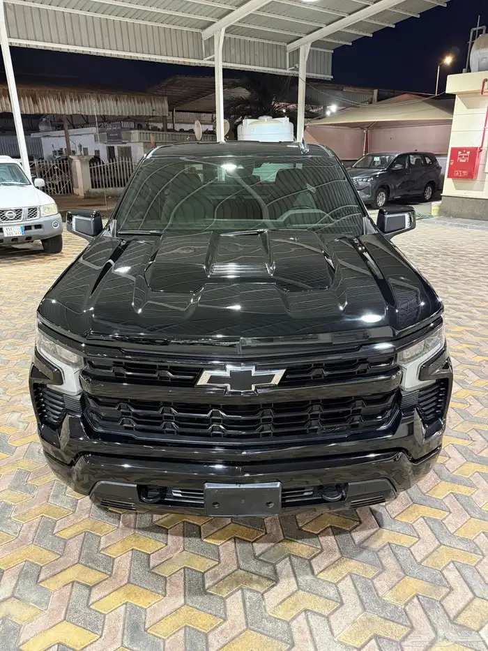 شيفورليه سلفراد تريل بوس بلاك موديل 2023 1