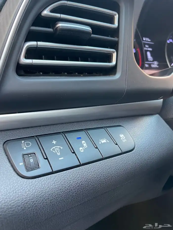 للبيع النترا ديزل 2019 ( أفانتي ) نظيفة 10