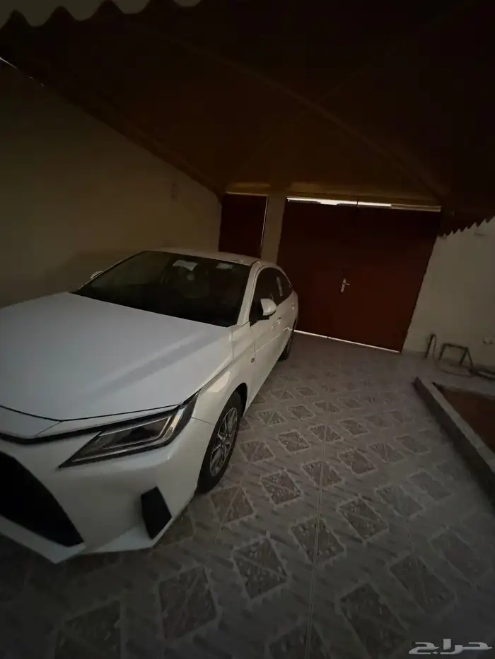 يارس 24 ماشه 20الف سياره بحاله الوكالة 1