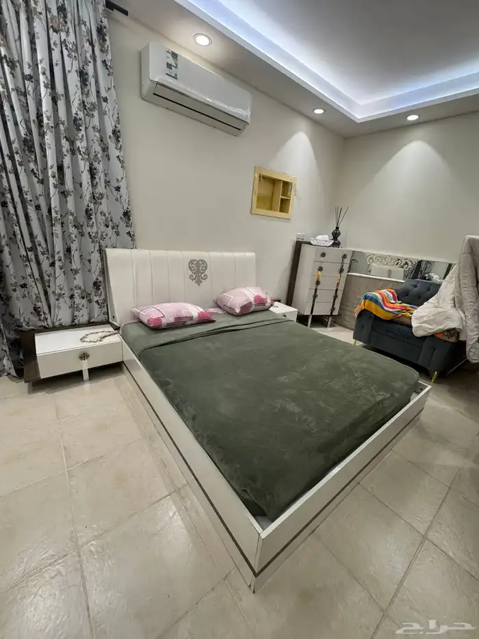 عفش منزل كامل للبيع لدواعي السفر 5