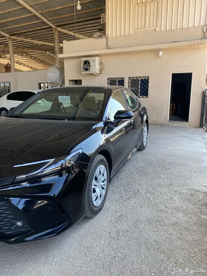 تويوتا كامرى E موديل 2025 ممشى 37 ألف كيلو متر 2