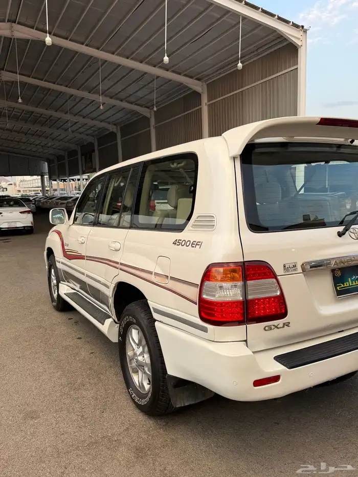 للبيع لاندكروزر 2007 جي اكس ار 2 5