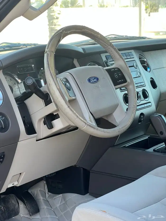 فورد اكسبيدشن قصير 2011 16