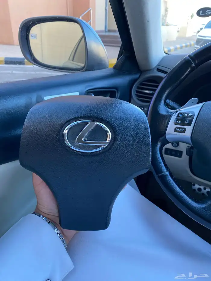 غطاء أيرباق لكزس ارنوبه 2012 0