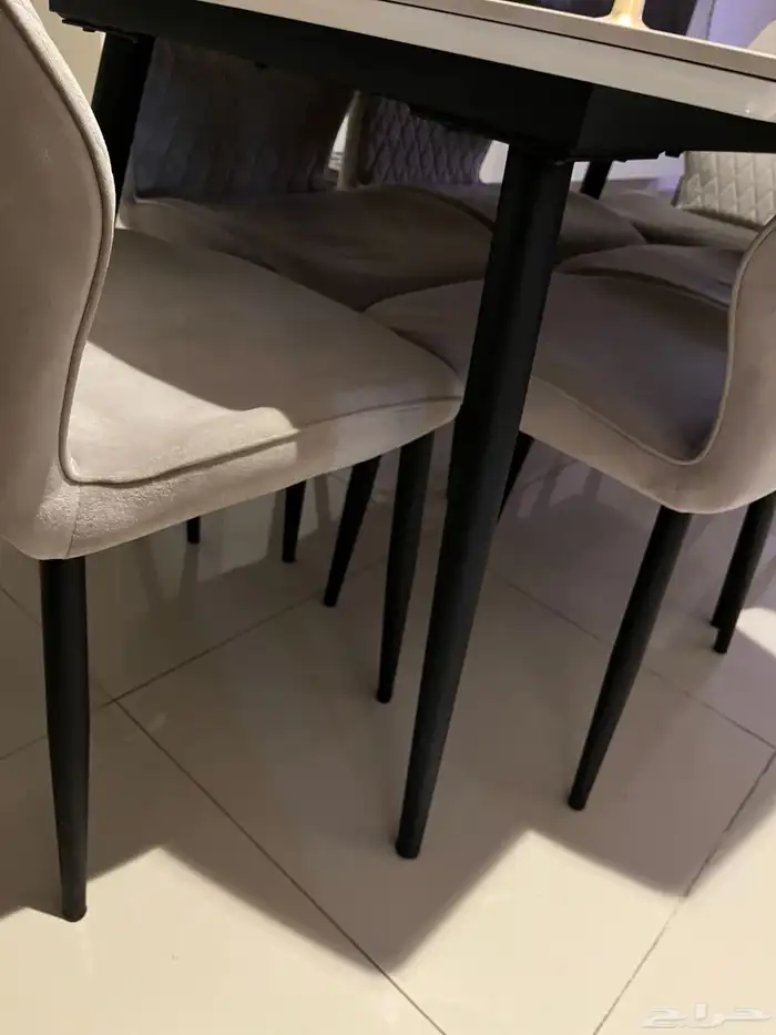 للبيع طاولة طعام رخام 1