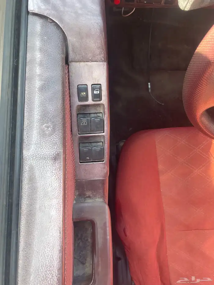 للبيع نافارا ديزل 2010 4