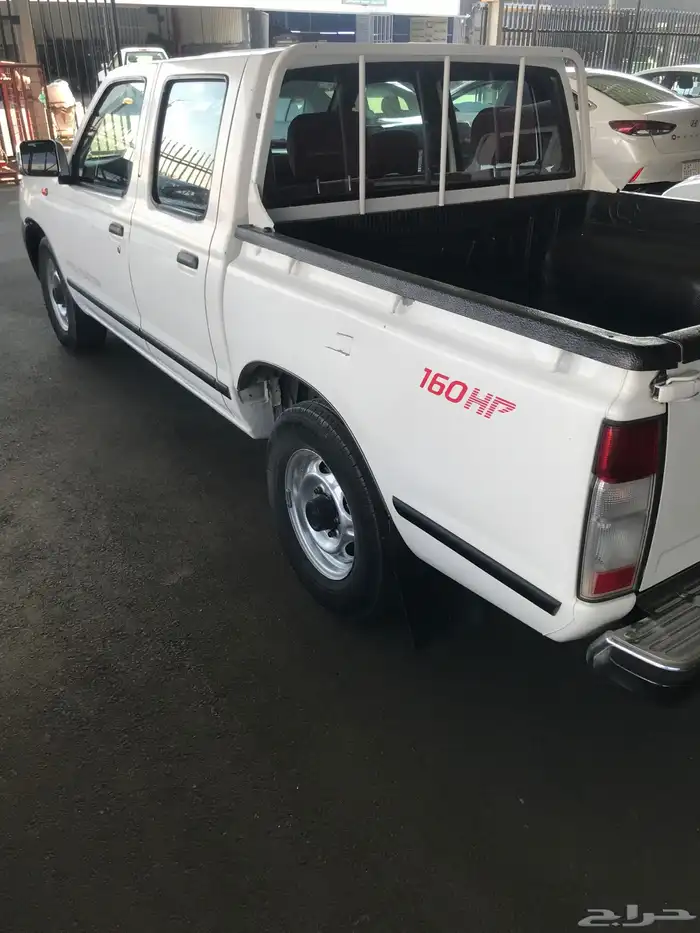 نيسان غمارتين GLموديل 2006 8