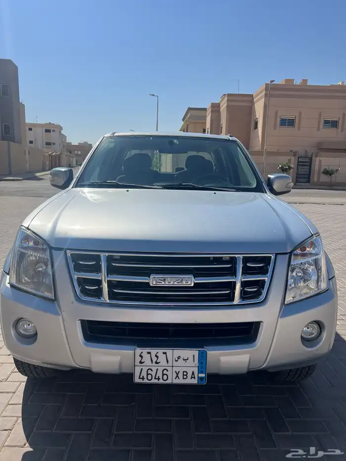 ايسوزو ديماكس 2007 دبل مكينه كبيره 3000 4