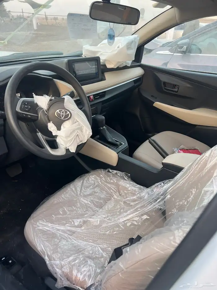 يارس 2024 مصدومه ماشيه 600 كيلو فقط 2