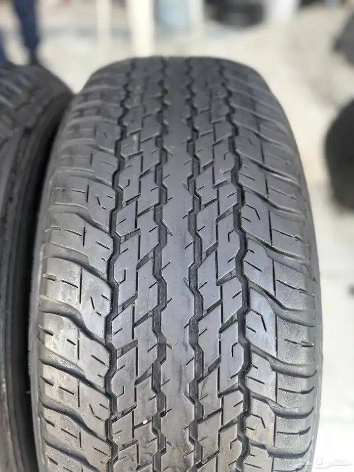 265 65 17 كفرات دنلوب وكالة فورشنر وهايلوكس وبرادو. ت 24 47 0