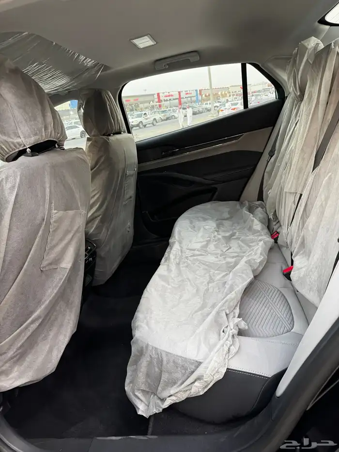 فورد تورس امبيانتي موديل 2026 لون اسود 9