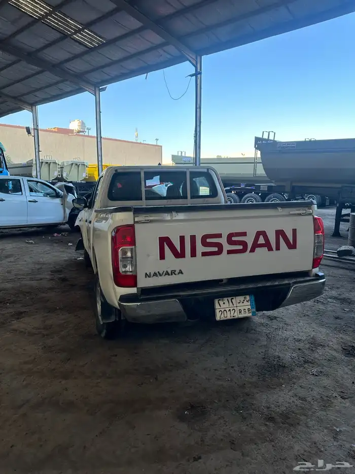 للبيع ايسوزو ديماكس ونفارا 13