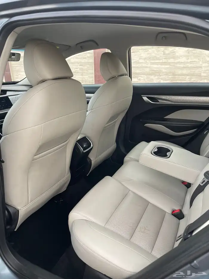 جيلي_بينراي_2022_نص فل 46