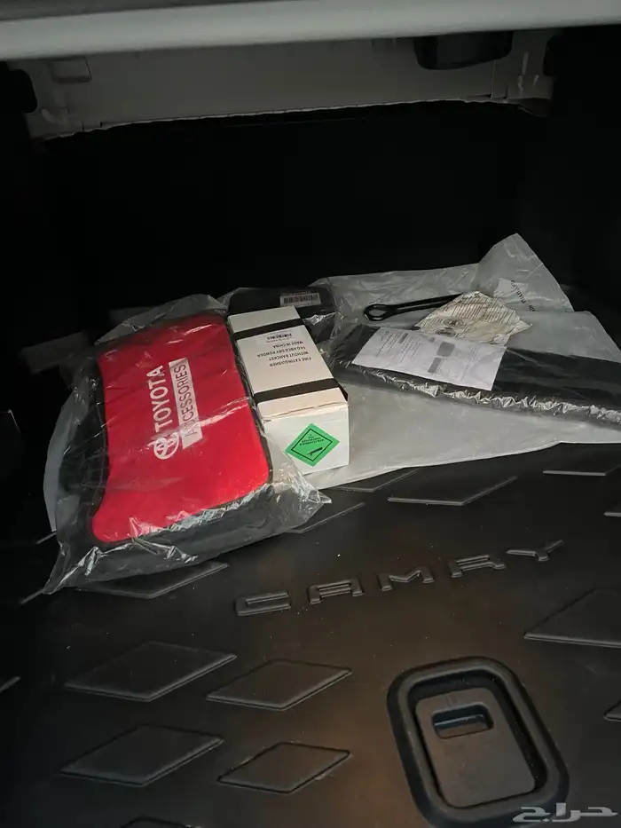 كامري 2025 قراندي بنزين اربع سلندر شبه جديده 24