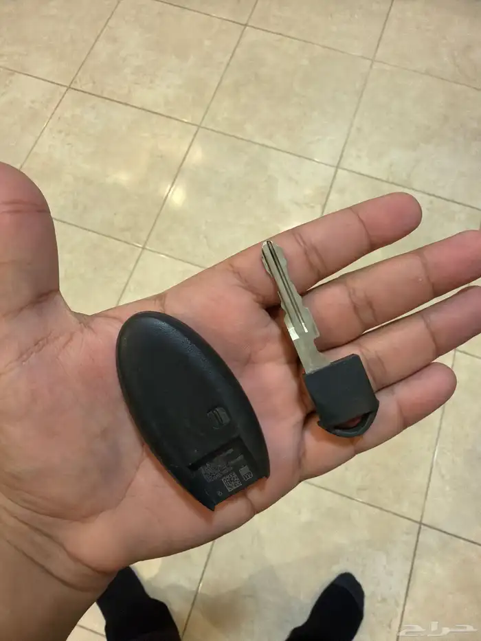 مفتاح نيسان لي اغلب السيارات 2