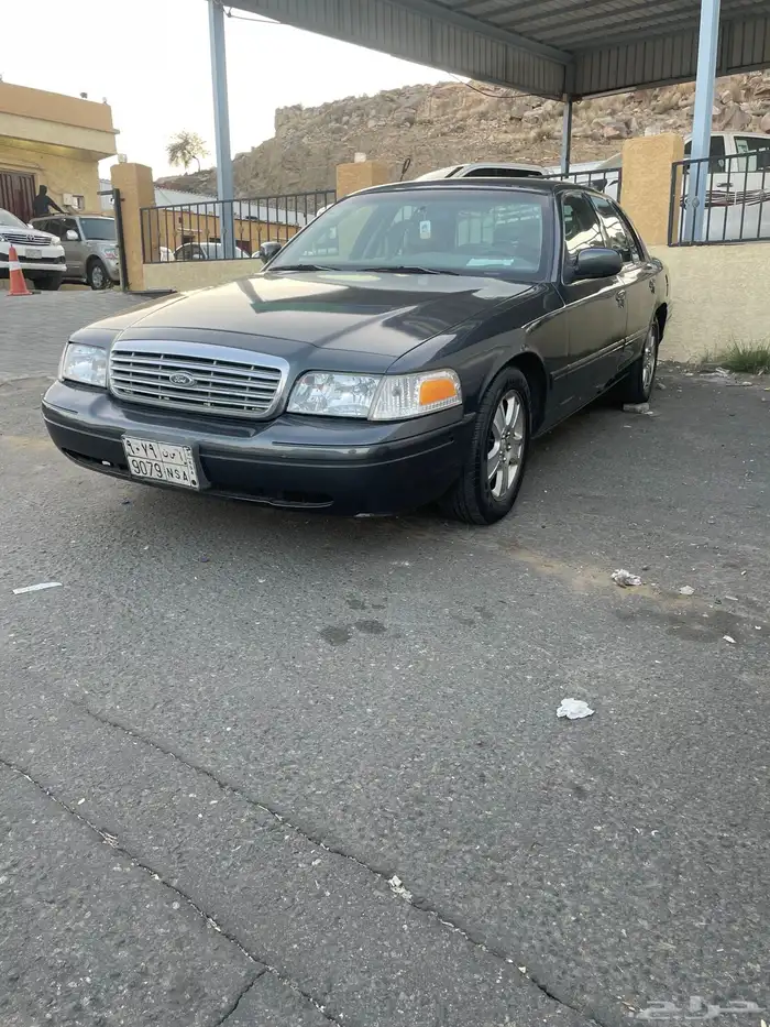 فورد كروان فيكتوريا 5