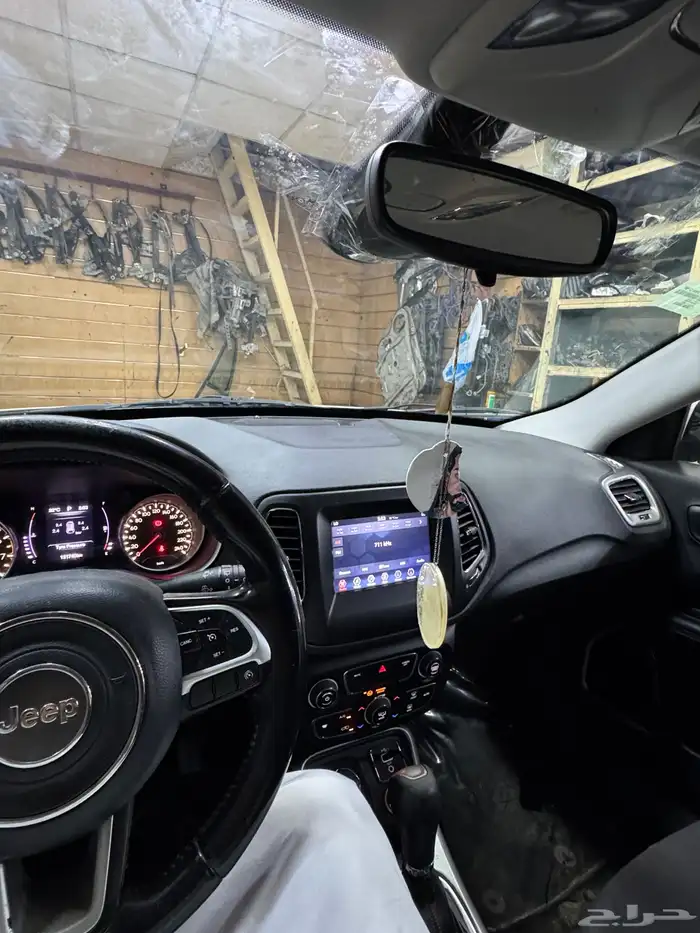 جيب كومباس 2019 9