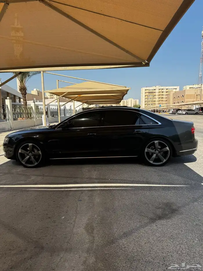 اودي A8 بحالة الوكاله مديل 2016 4