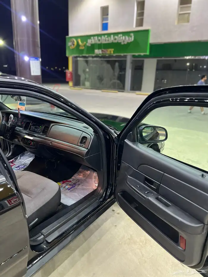 فورد فكتوريا 2007 فدرالي P71 24