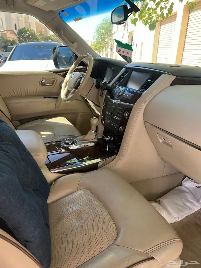 نيسان باترول 8 سليندر موديل 2017 للبيع 4