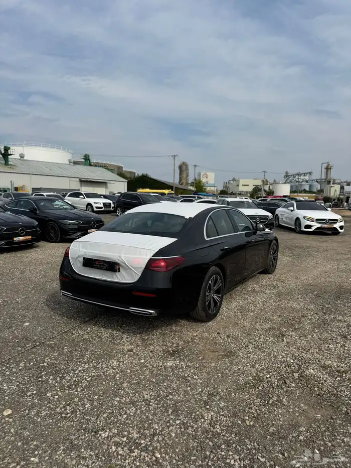 مرسيدس E200موديل 2025 (اصفار) 5