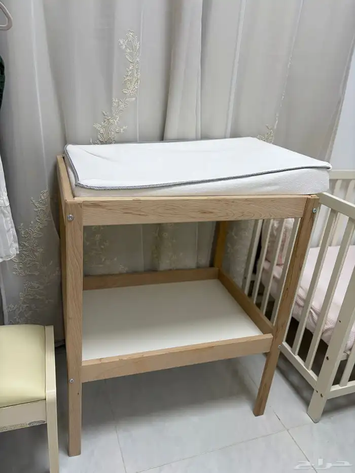 أغراض بيبي للبيع استعمال خفيف 0