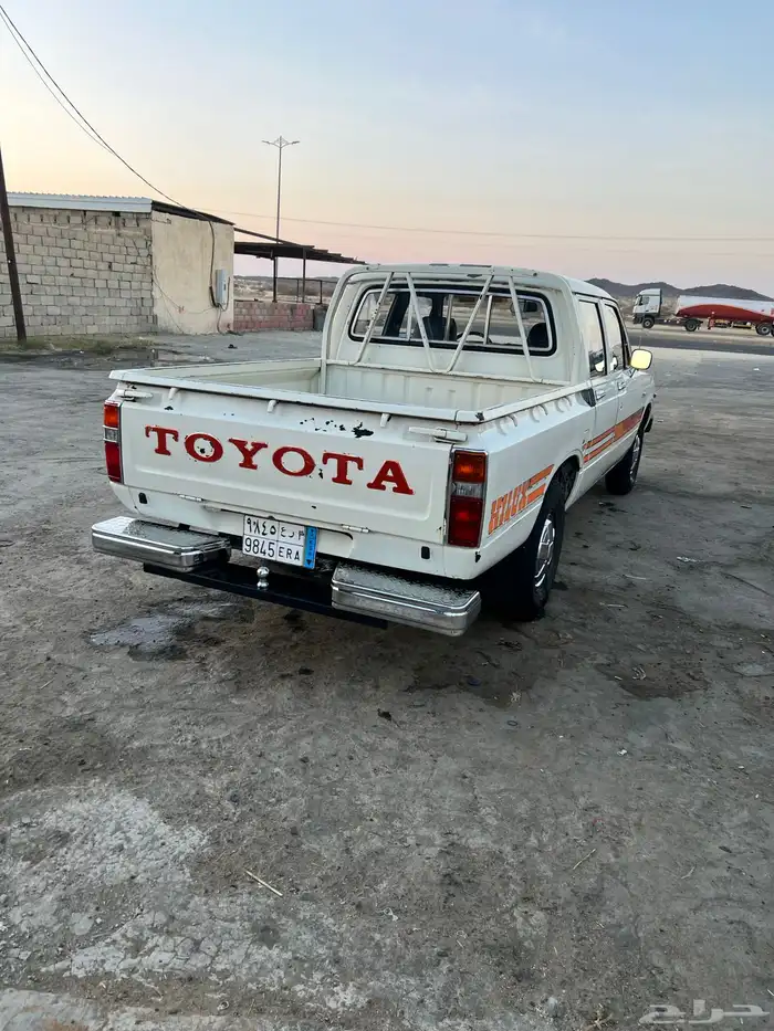 هايلوكس 1982 7