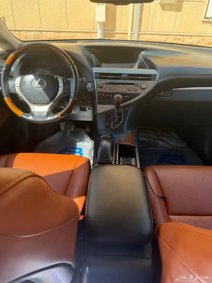 جيب لكزس آراكس 2015 أسود فل كامل 6