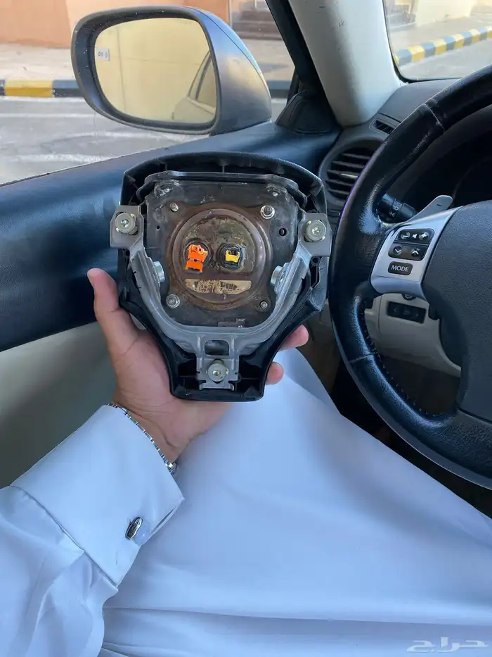 غطاء أيرباق لكزس ارنوبه 2012 3