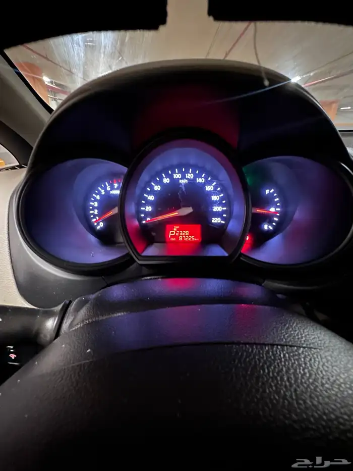 كيا ريو 2013 نظيفة بالدمام 18