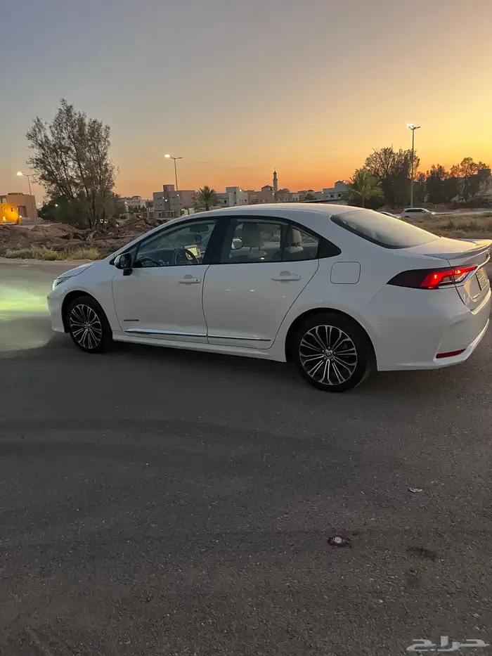 للبيع كورولا 2021 2