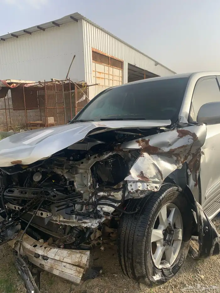 جيب لكزس مصدوم 8