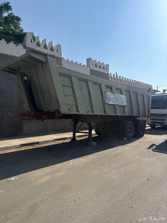 قلاب 32طن السوق الخليجي قاعده 16للبيع 0