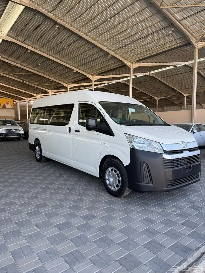 باص تويوتا هايس ركاب بنزين 6 سلندرقير عادي 2