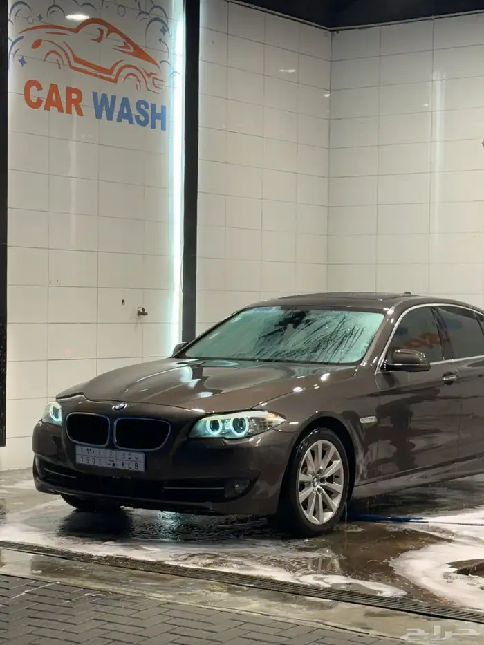 بي ام 520i فل كامل 4