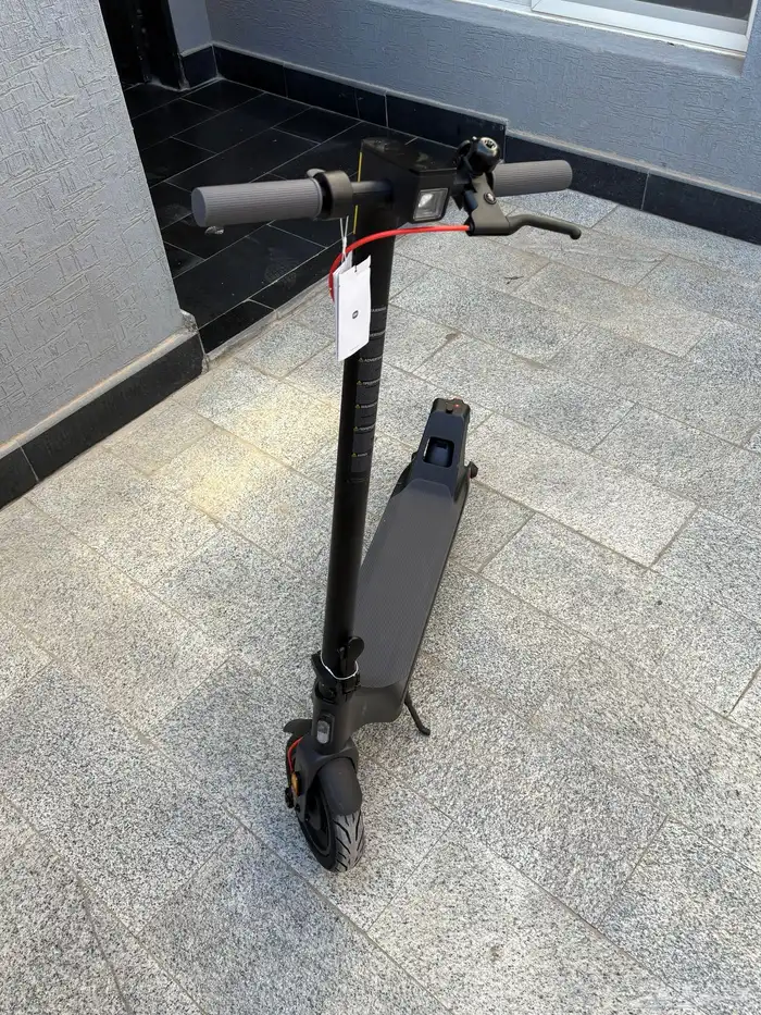 سكوتر كهربائي من شركة شاومي 3