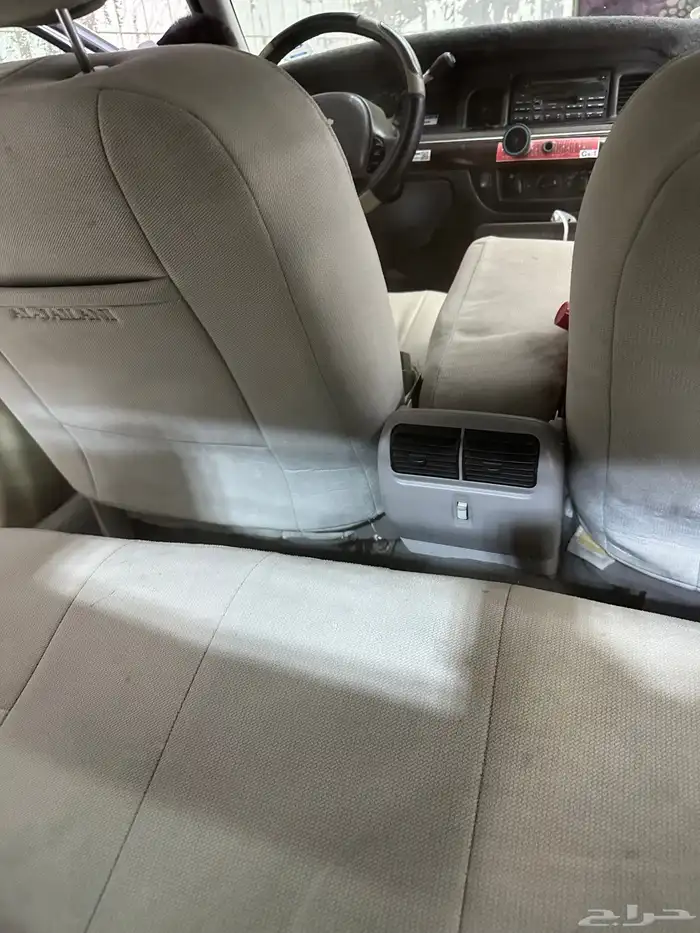 كراون فكتوريا بوليسي 2003 12