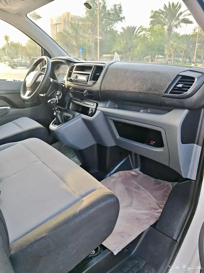 باص بيجو اكسبيرت ديزل 2018 مخزن كاش او اقساط 28