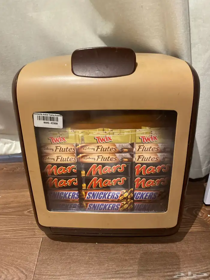 ثلاجه الحجم موضح في الصوره حجم صغير 0