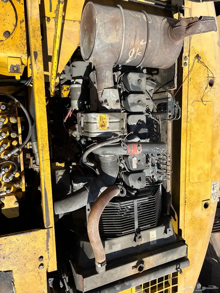 بوكلين كوماتسو موديل 2000 6