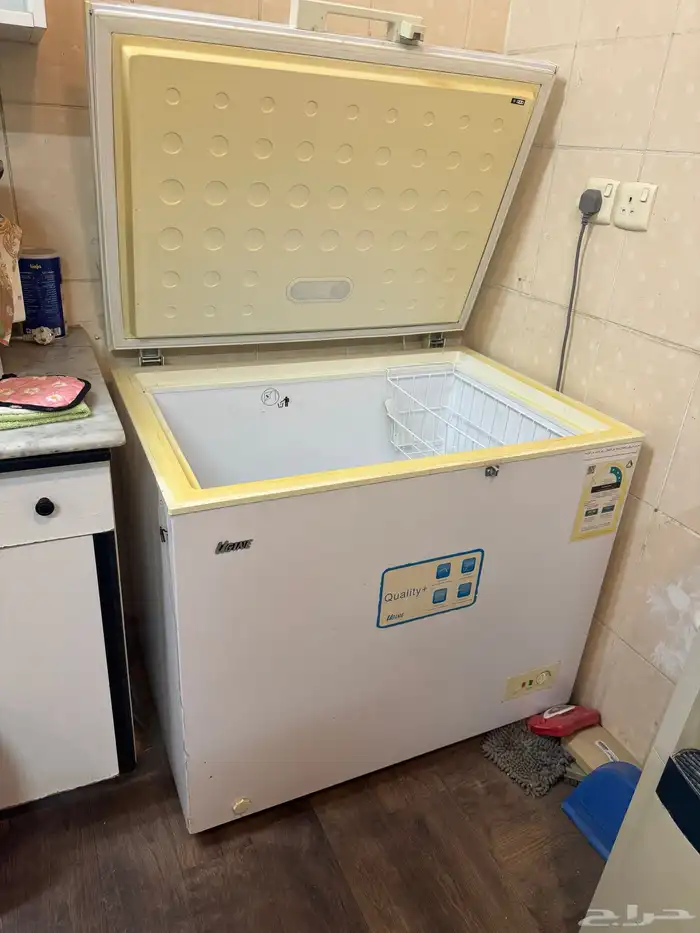 للبيع فريزر يوجين وثلاجة هايسنس 2