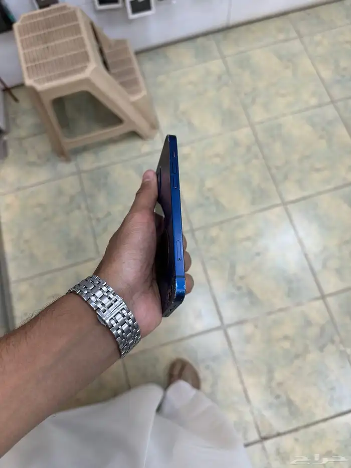 جوال آيفون 2