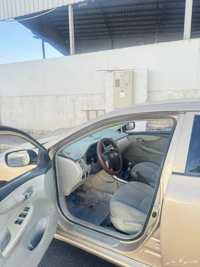 كورولا تويوتا 2011 2