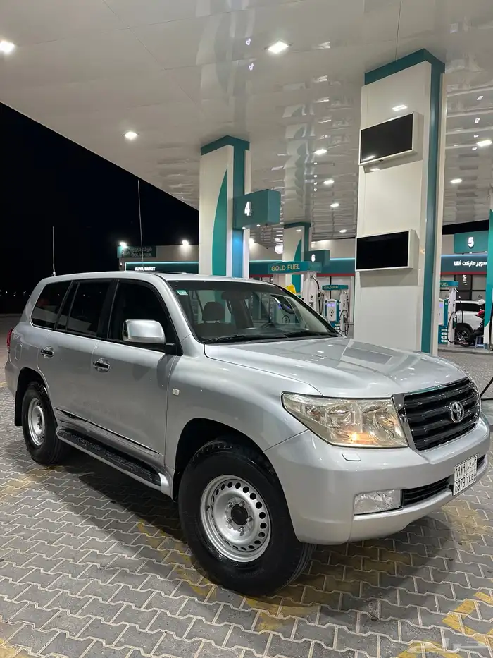 لاند كروزر جكسار 2010 V8 وارد قطر فل كامل شرط 0