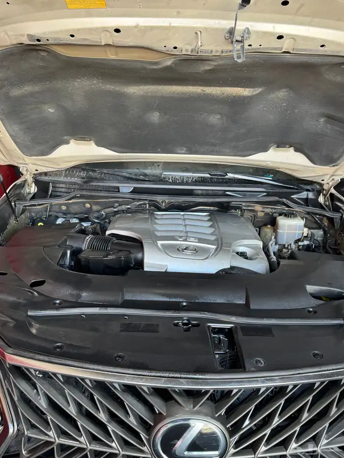 مكينة لكزس 570 لاندكروزر 0