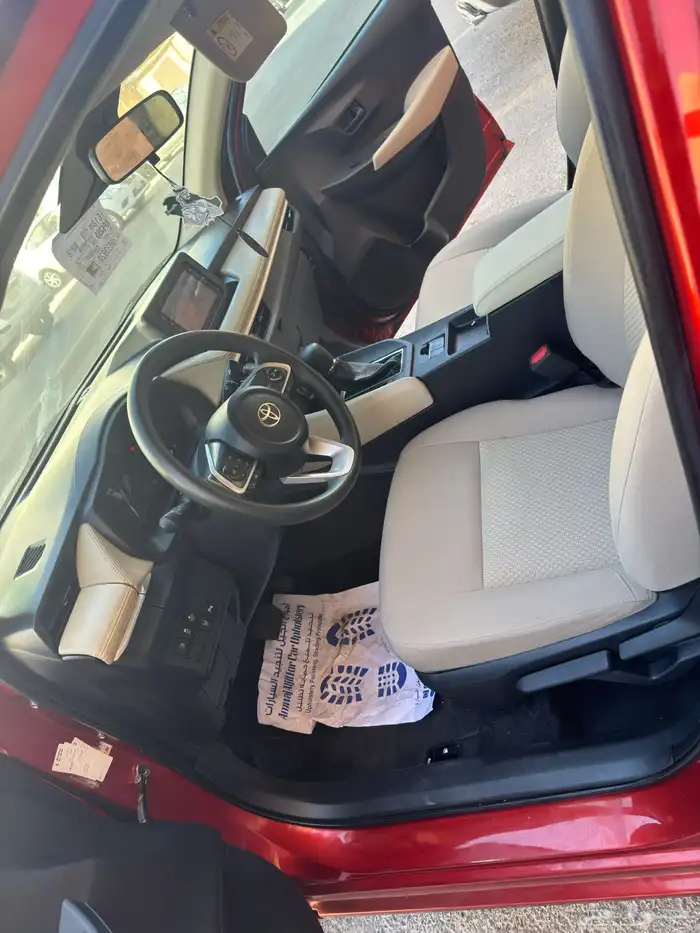 للبيع  يارس 2023 وكالة نظافة وكالة من الصدام للصدام 6