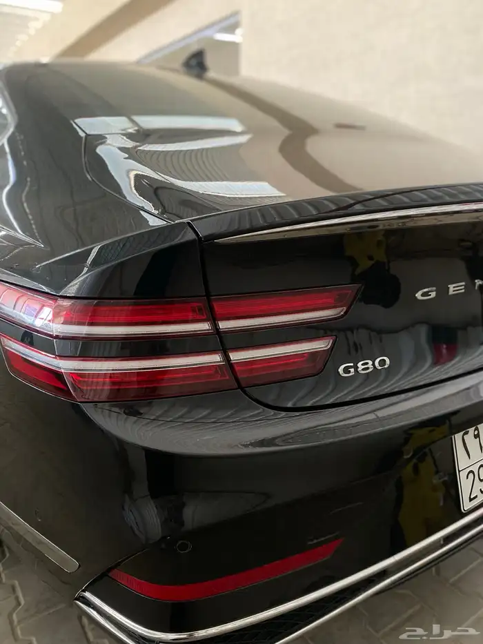 هيونداي جينسيس 17