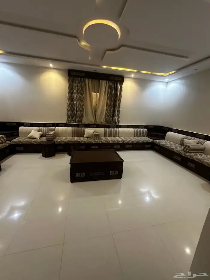 دور لإيجار في حي طويق 0