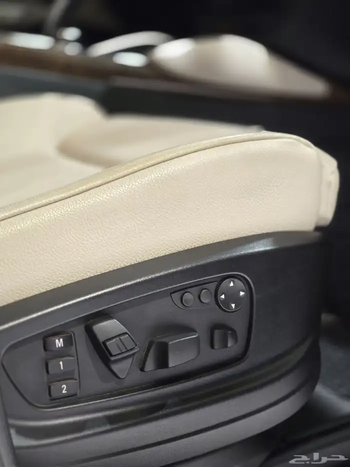 بي ام دبليو X6 موديل 2011 بحالة الوكاله 18