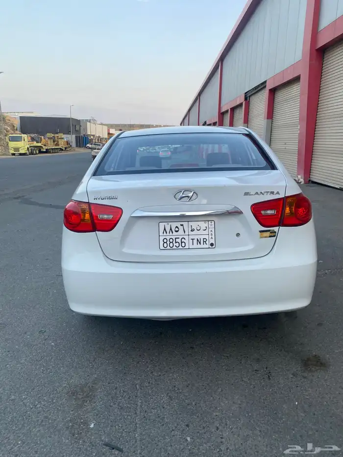 ( تم البيع ) النترا 2011 قير عادي ثاني مالك 3